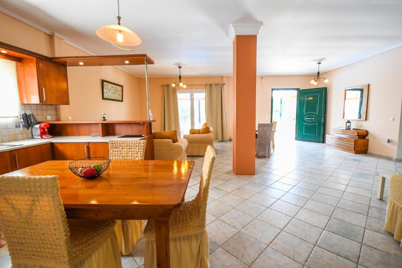 Elatia Villa Volímai